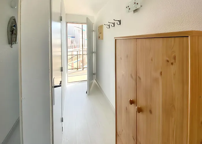 Moderne Au Grau-du-roi De 32 M² Avec Piscine Partagee Le Grau-du-Roi